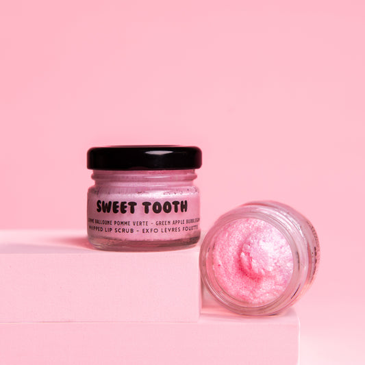 Lip Scrub - Haunted Cherry Cake 🍒